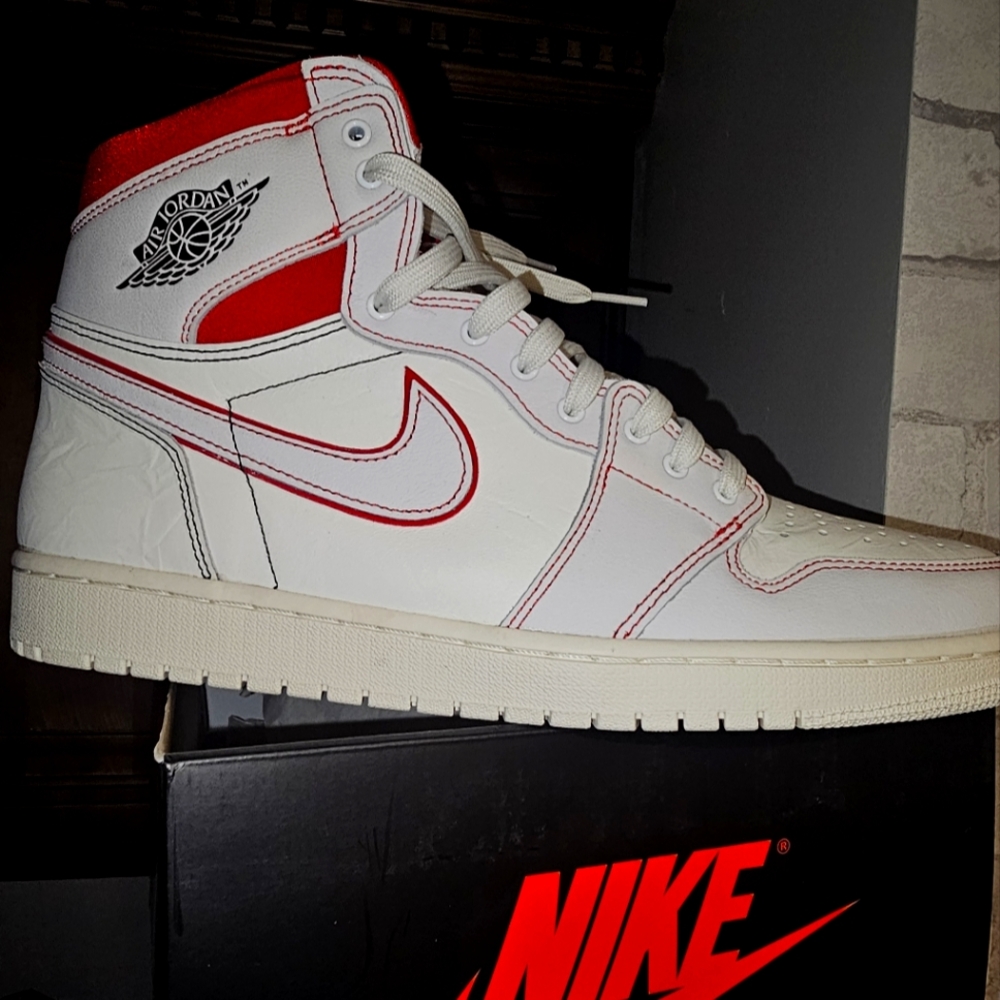Air Jordan 1 Retro High OG Phantom White Red size 13